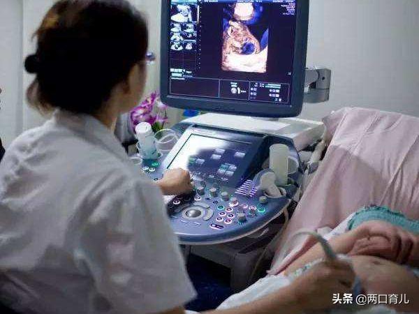 为什么胎儿会偏小？主要受3种因素影响，最后一个没必要太担心