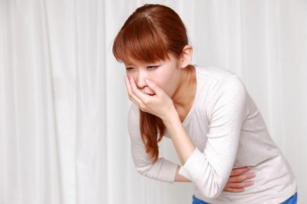 孕早期，5类食物别上饭桌，容易引起孕吐、恶心，还对胎儿有影响