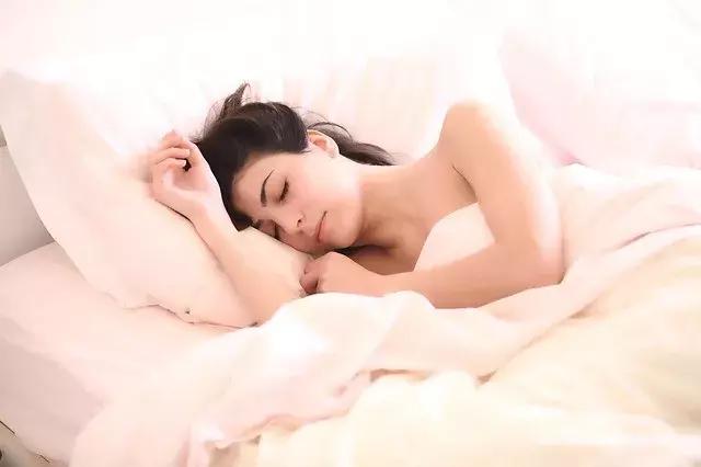 体外射精安全吗？避孕的效果怎么样？
