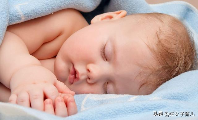 夏季宝宝这3个部位依旧容易受凉，尤其是第3个，很多宝妈都忽略了