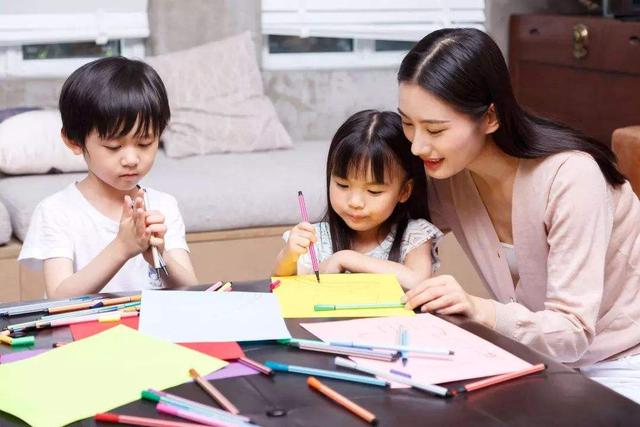 “妈妈，你为什么不去上班呀？”这样的回答，让孩子受益终身