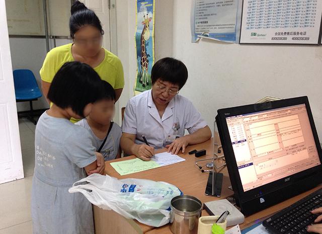 只因家长忽略一点，孩子比同龄人矮10公分！医生：这样的很多