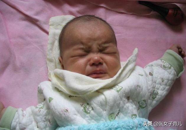 如果宝宝脸上有这3种现象，说明宝宝脾胃有问题，别不在意