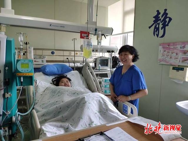 产妇遭遇羊水栓塞 安贞医院多科室医生从死神手中夺回她的命