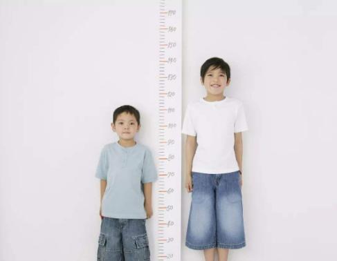 孩子的身高，是“遗传”还是“孕期营养”决定？父母再忙也要看看