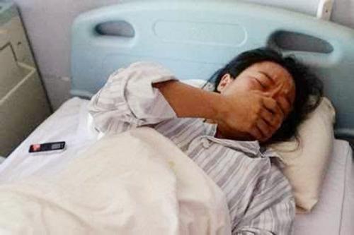 “六旬奶奶”不顾家人劝阻执意生子，孩子出生后，女儿不淡定了