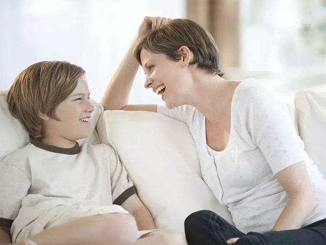 手机才是你们的孩子吧？当孩子这样说时，身为家长你作何感想