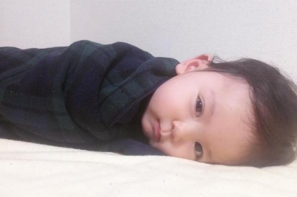 孩子晚上不睡觉，打骂完立马睡着？医生：家长早知道，孩子早受益