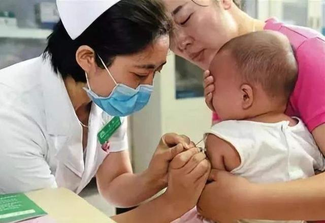 带宝宝打预防针时，家长别犯这4个禁忌，很多人都中招了