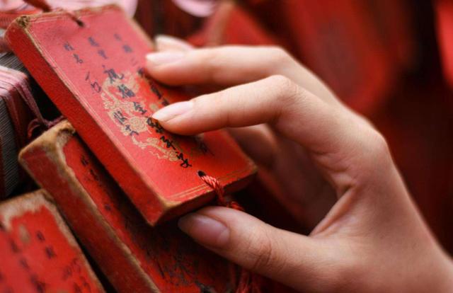 “如果头胎是儿子，那肯定要生二胎，如果是闺女的话就不生了”