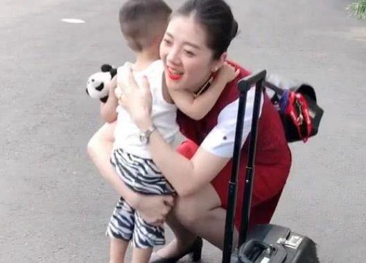 中国十大最没时间陪伴孩子的职业出炉，网友：好扎心，孩子对不起