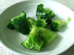 让宝贝爱上吃饭——可爱的长颈鹿