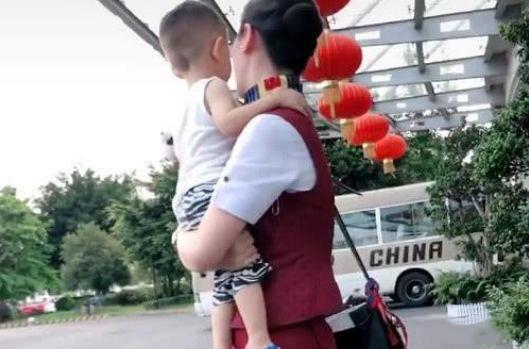 中国十大最没时间陪伴孩子的职业出炉，网友：好扎心，孩子对不起