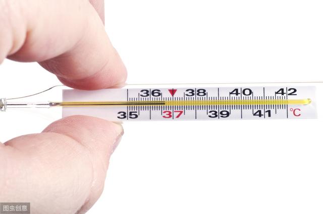 注意：别把小孩肺炎当感冒！教你5点识别方法