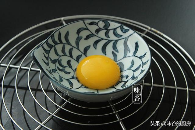 自制香酥小饼干，香酥可口，健康美味零添加，再也不用买零食了