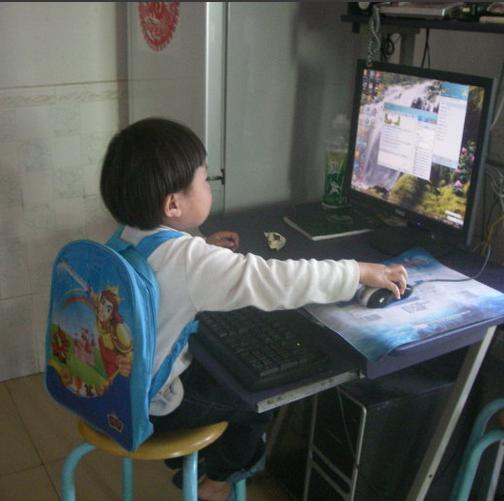 儿科医生：毁掉孩子视力的四大“原罪”，不是电脑也不是手机……