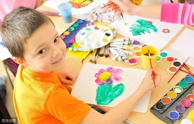 孩子初入幼儿园前后，父母必学的教育技巧