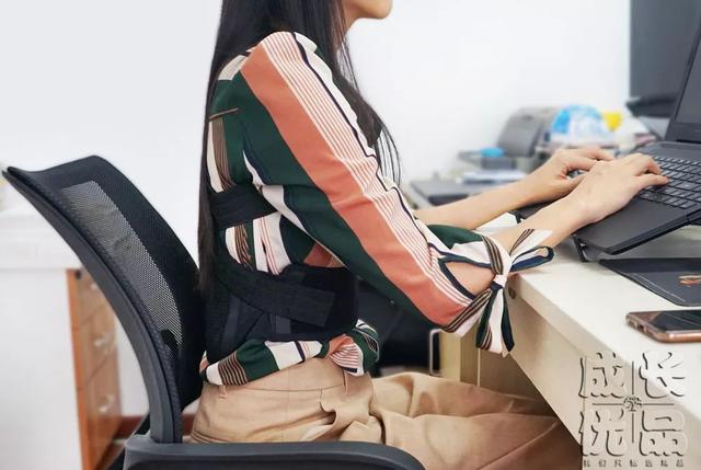 每天一小时，孩子远离驼背、含胸、高低肩……防止近视丨明日团