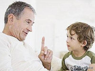 作为父母的我们举止言行有双重标准吗？