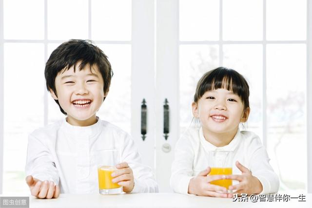 如何面对孩子的倔强脾气？