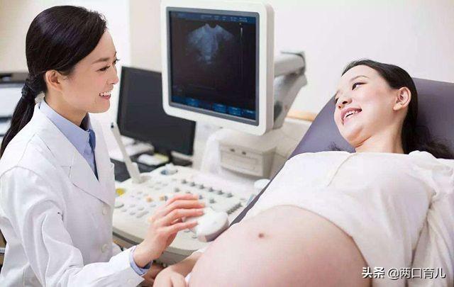 怀孕8个月夜间胎动太频繁，去医院检查后，医生告诉她这4个原因