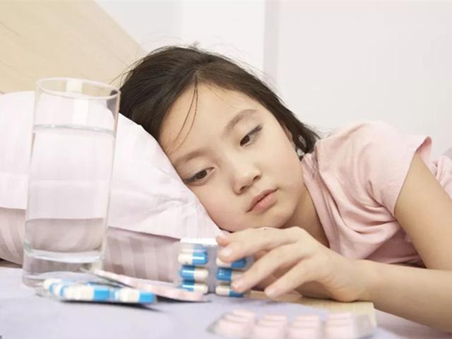 孩子深夜发烧该如何处理？掌握这几点才是王道，做家长要提前知道