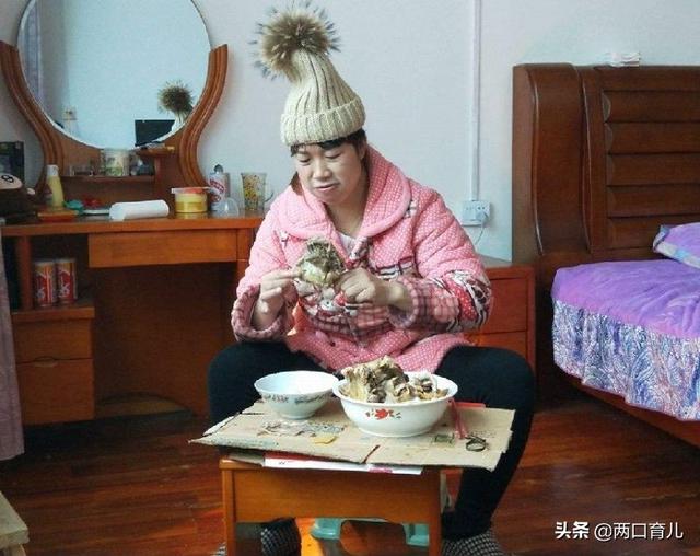 产后月子没坐好，一直腰疼是怎么回事？试试这几个方法帮忙缓解