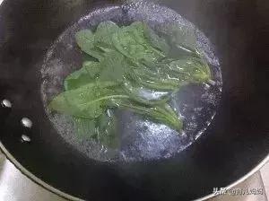辅食推荐时间——菠菜鸡蛋蒸糕