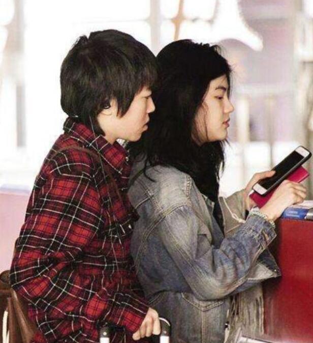 陈坤晒17岁儿子近照,颜值输爸爸,绯闻女友也曾经是窦靖童的密友