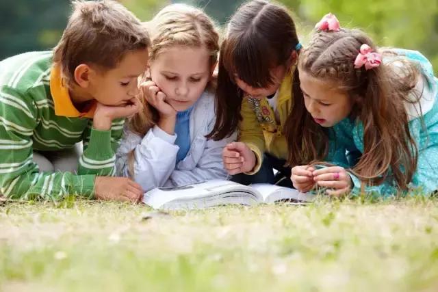 孩子的鞋不能超过3双？心理学家的分析让我恍然大悟