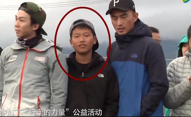 陈坤晒17岁儿子近照,颜值输爸爸,绯闻女友也曾经是窦靖童的密友