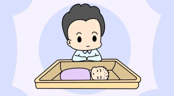 儿科医生：这种睡姿是宝宝生命力旺盛的表现，宝妈看到应该高兴