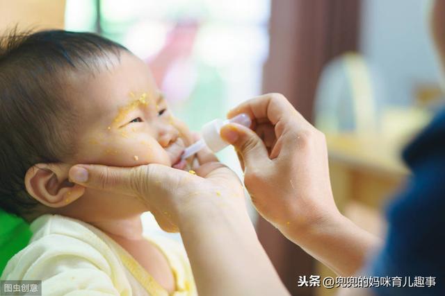 儿科医生：别把抗生素当万能药，这几种病吃了没用，宝宝反而遭罪