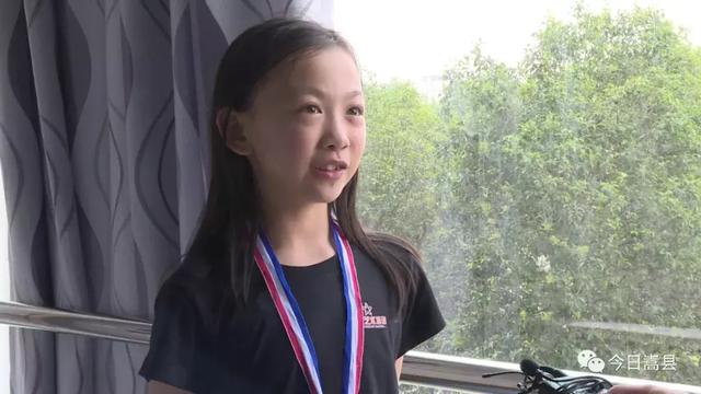 ?嵩县俩少年模特赛上夺金牌
