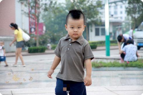 天气再热，这种裤子也不要给孩子穿，容易散去“子孙福”