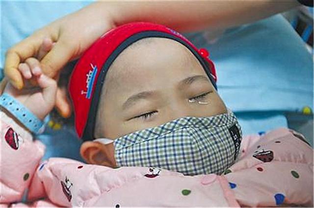为什么越来越多孩子得白血病？医生劝告：家里这些东西，扔了