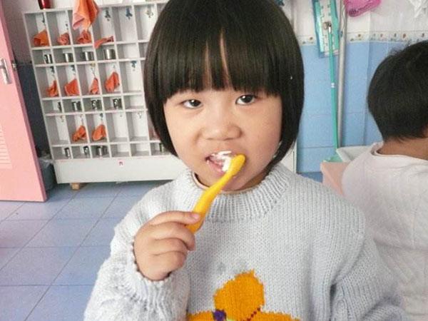孩子要求“自主决定权”，家长这样做，孩子受益终身