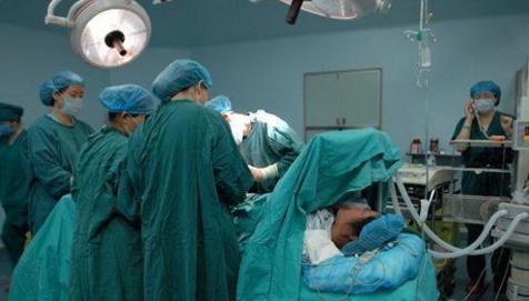 剖腹产留下的3个“后遗症”，平时没有感觉，生二胎才会显现出来
