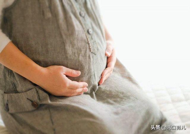 孕期尴尬事多，妊娠七月宝妈肚子缩小，检查结果哭笑不得