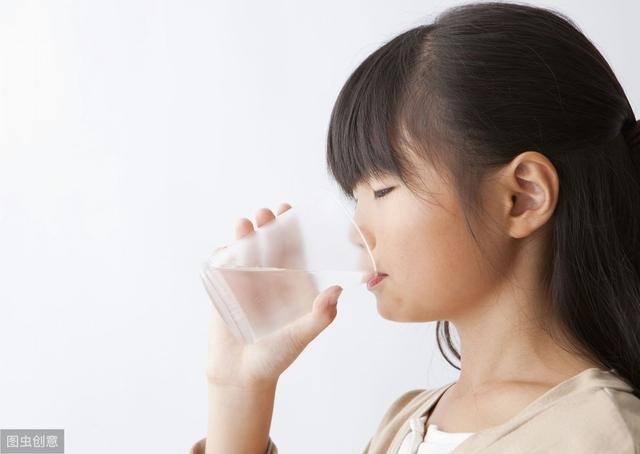 通过这种方式治疗儿童腹泻，世卫组织每年挽救270余万儿童性命