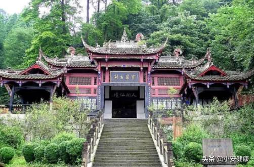 孕妈最好不要去此四种场合，不是迷信，有科学根据