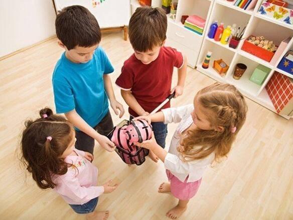 想让孩子&quot;受欢迎&quot;？培养孩子的&quot;同理心&quot;是关键的一步