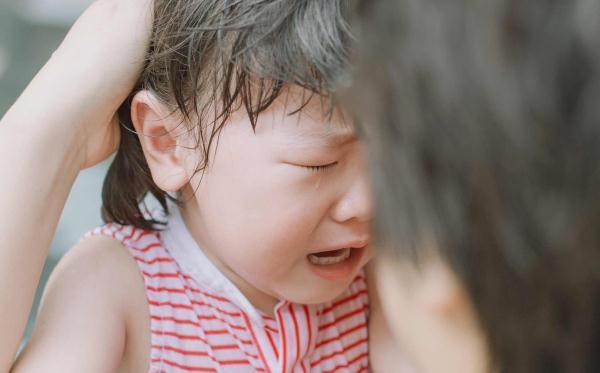 这4样东西给孩子用到这个年龄就该停了，为了孩子着想，别心软