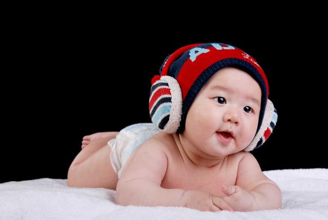 母乳喂养的宝宝存在更多的睡眠问题？母乳喂养会导致宝宝贫血？