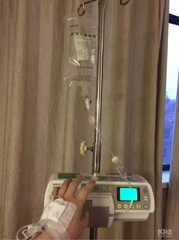 杭州女网友挺着大肚子日行万步，结果第31周突然见红紧急送医