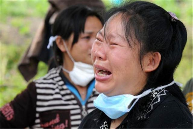 5岁男孩趁妈不注意，偷喝“灭蚊神器”，医生：幸亏来的早