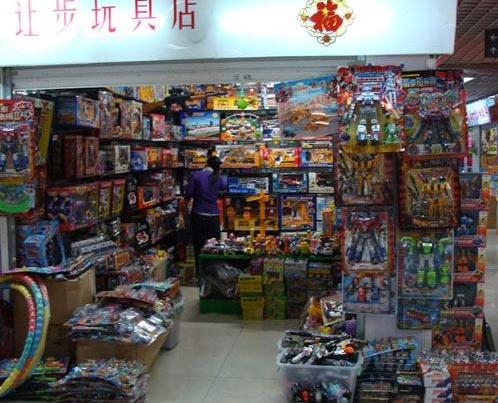 被拉黑名单的3种“儿童玩具”，一个比一个致命，很多父母还让玩