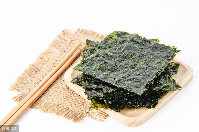 适合11-12月龄宝宝的3款辅食，营养又健康，还能促进发育长高个