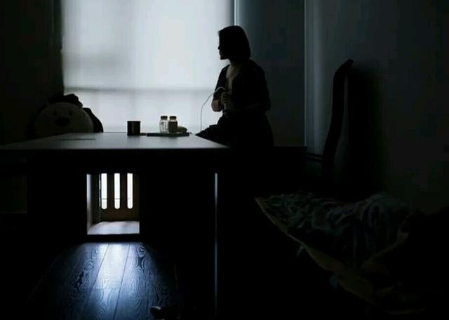 “这么大的孩子了，还在喂奶？”宝妈一句话反驳，众人瞬间安静了