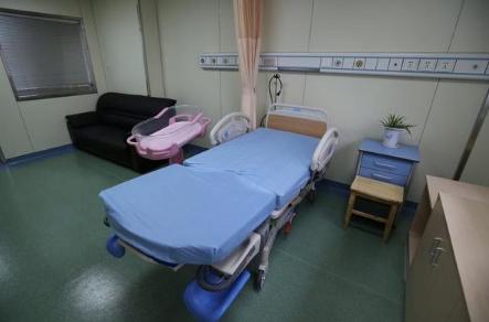 为何分娩时产房都是冷嗖嗖的？医生不会主动说，但是孕妈要了解